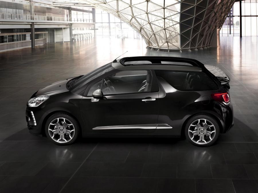  Citroen DS3 Cabrio 2012 года  (фото 16 из 115)